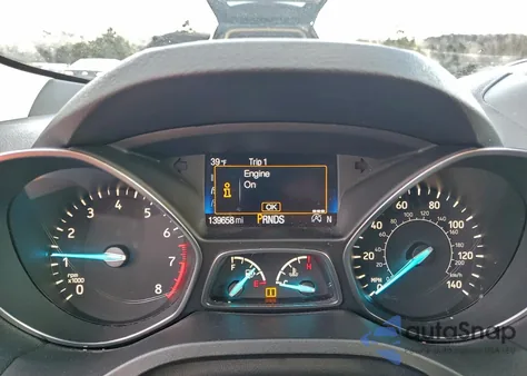 2017 Ford Escape Titanium из США, поврежденный, VIN 1FMCU0JD1HUE51411